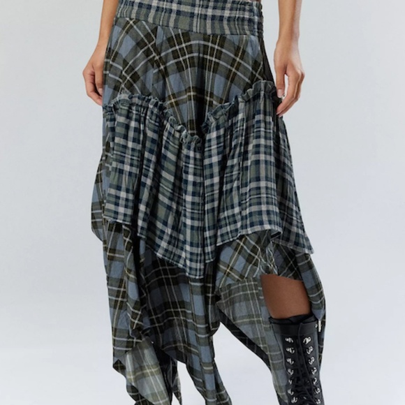 NWT, UO Basic Pleasure Mode Kurt Plaid Midi Skirt - Picture 3 of 10